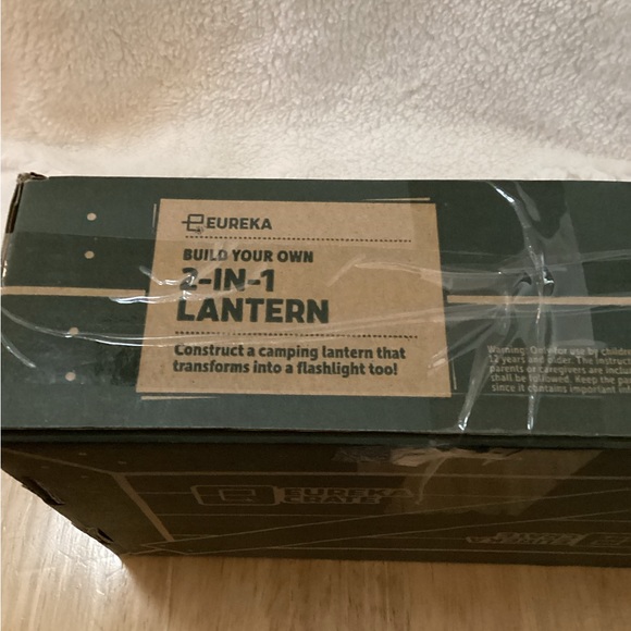 Eureka Crate Kit Build 2 In 1 Lantern - Picture 3 of 8